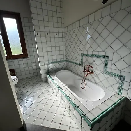 Holiday home La Dimora Degli Ulivi *