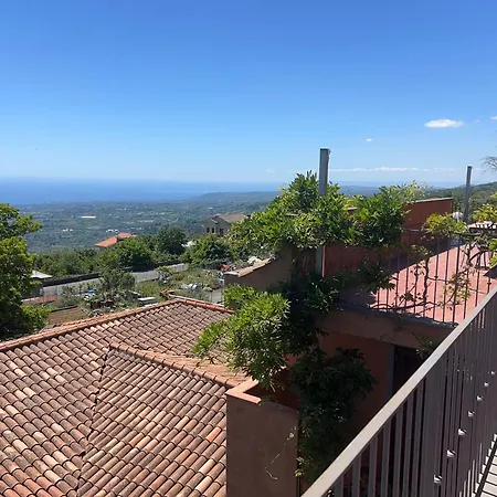 Holiday home La Dimora Degli Ulivi Sant'Alfio